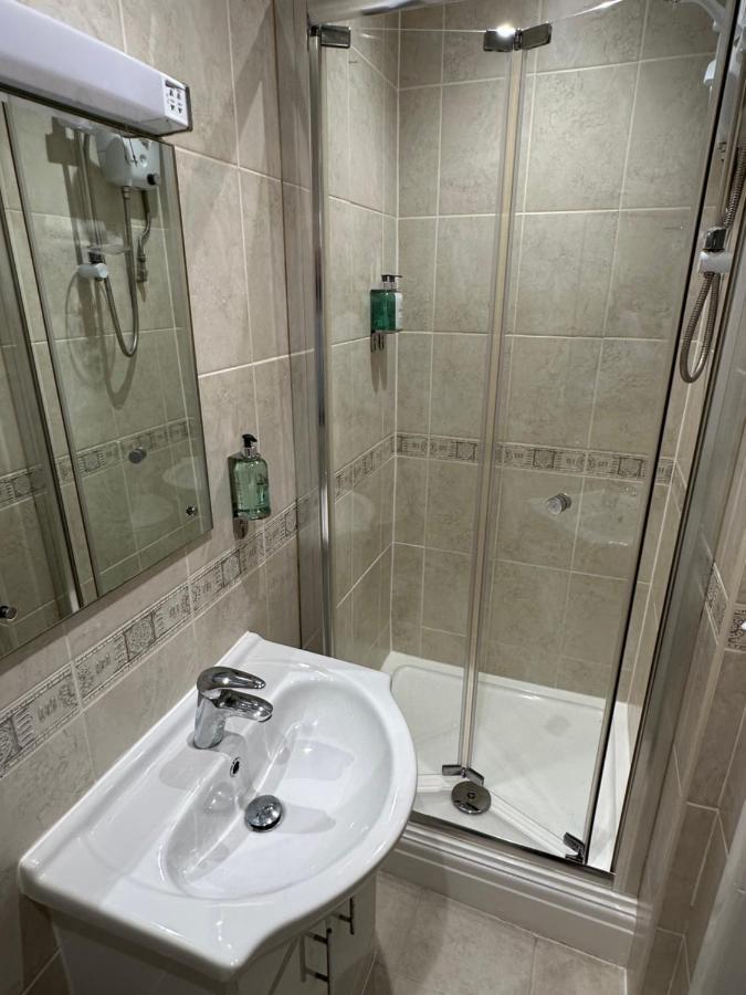 O'er The Yard Hideaway Apartamento *